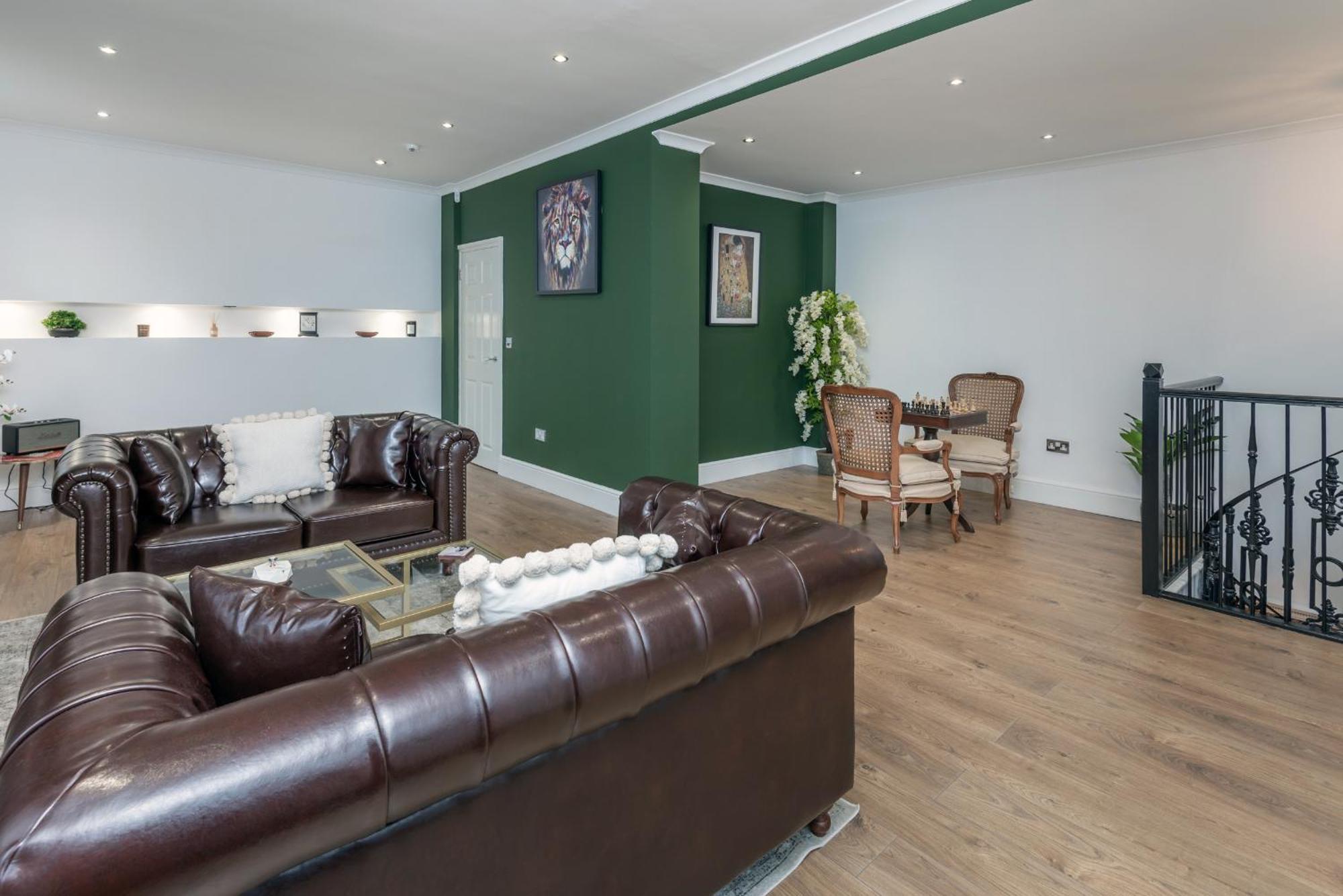 The London House - Entire Villa Luaran gambar
