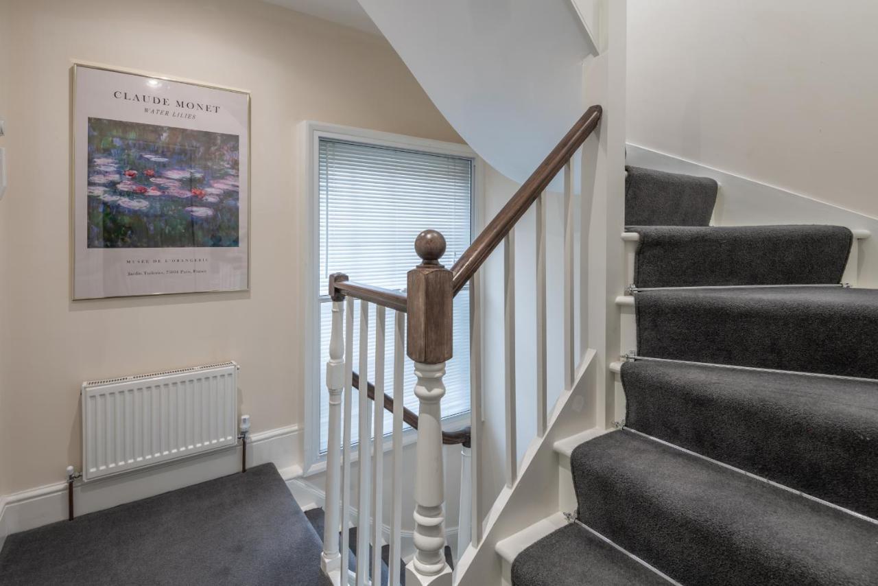 The London House - Entire Villa Luaran gambar